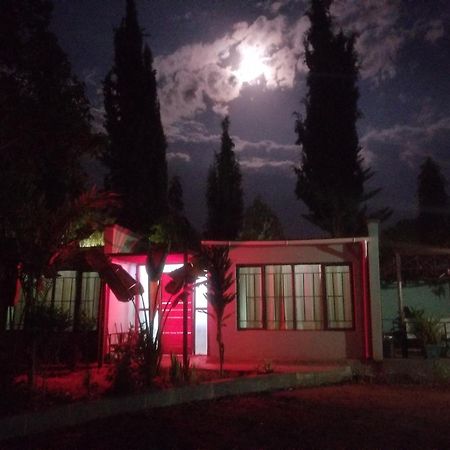 Ngorongoro Villa And Restaurant Karatu Exterior photo
